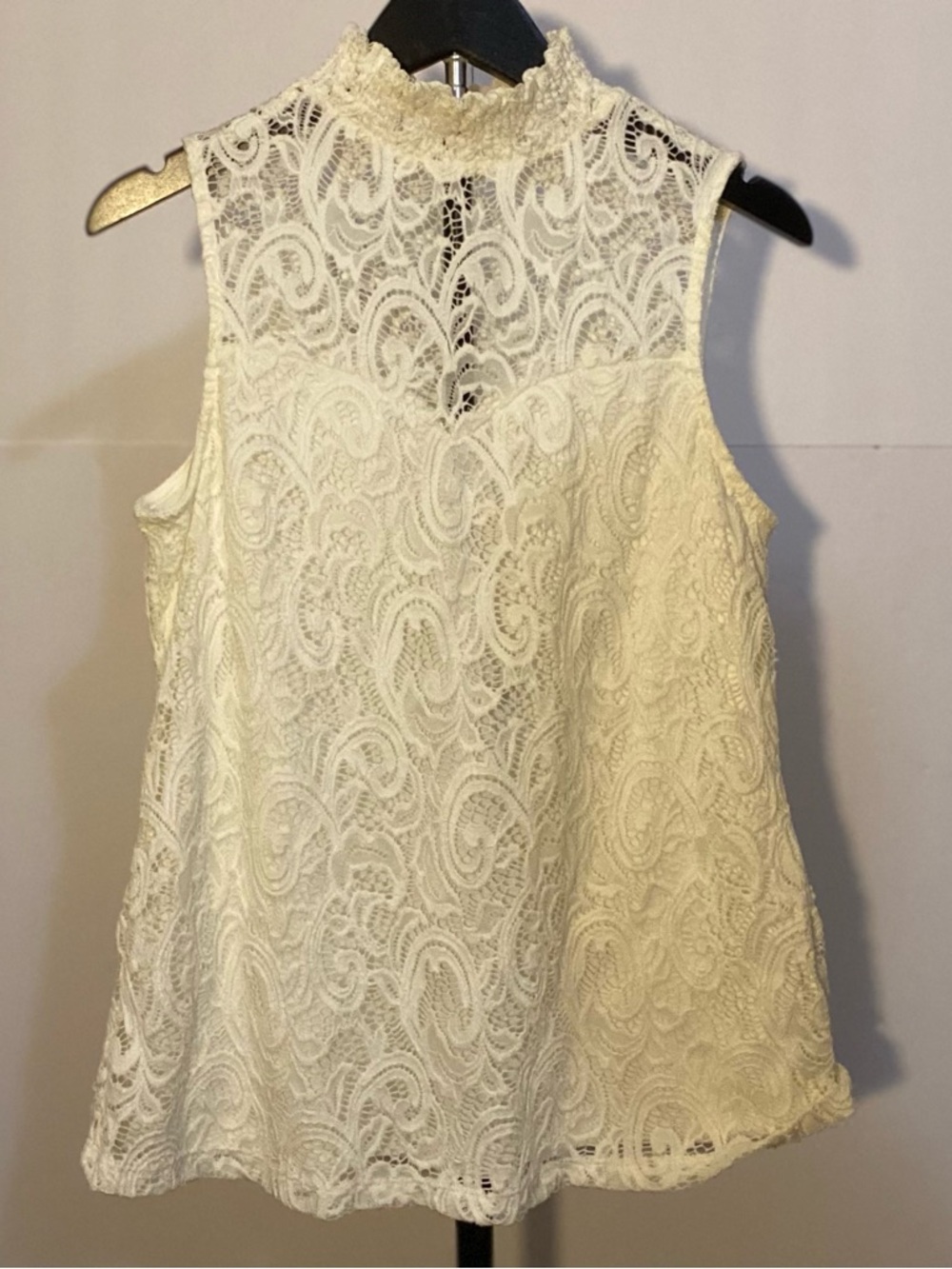 PerSeption Concept Cream Lace Top Women’s Sz Small Ruffle Mock Neck Ivory Top